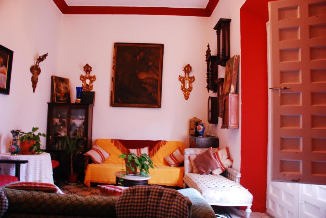 Hostel Patio 19 มาลากา ภายนอก รูปภาพ